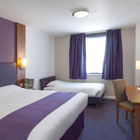Premier Inn غلينروز المظهر الخارجي الصورة