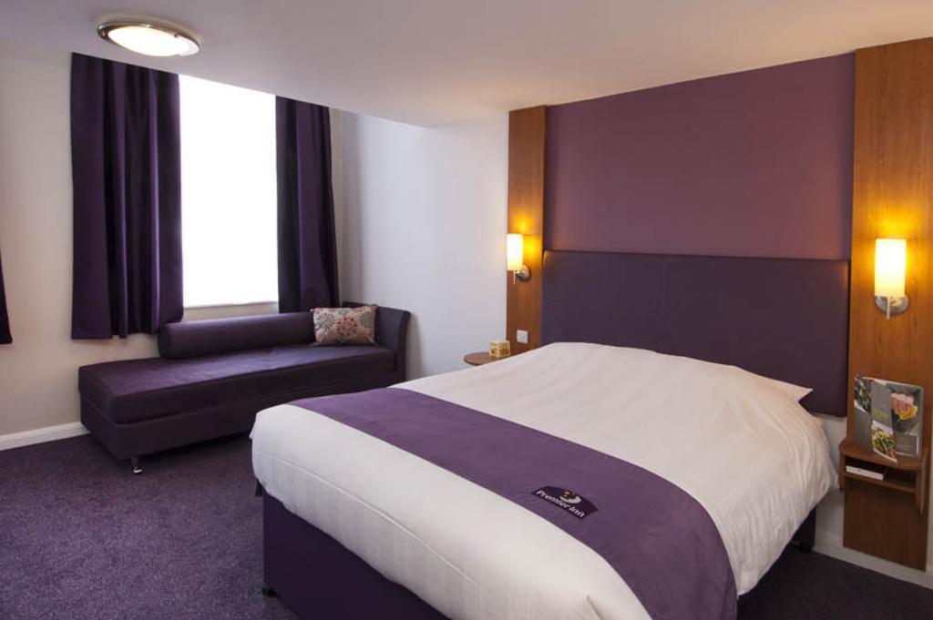 Premier Inn غلينروز المظهر الخارجي الصورة