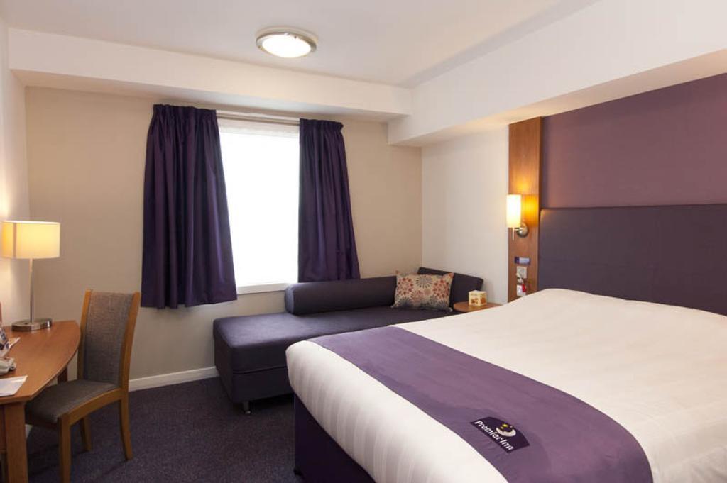 Premier Inn غلينروز المظهر الخارجي الصورة