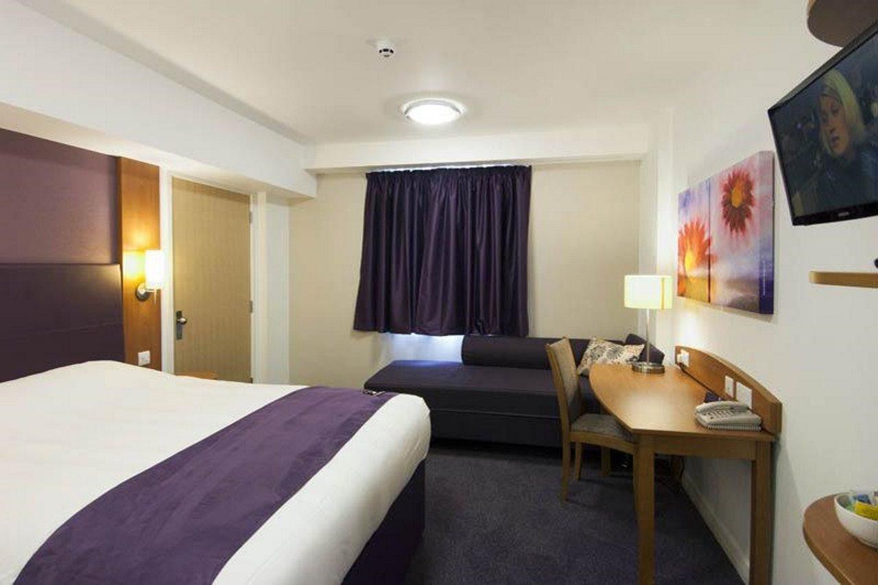 Premier Inn غلينروز المظهر الخارجي الصورة