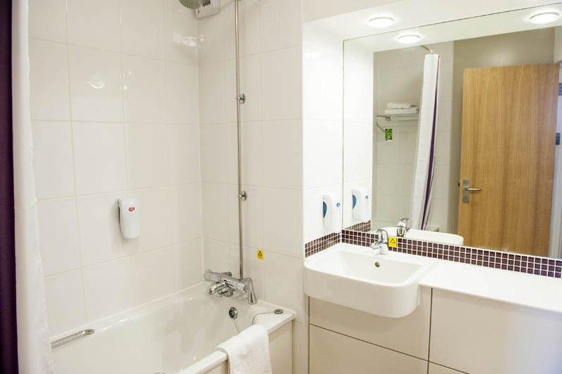 Premier Inn غلينروز المظهر الخارجي الصورة