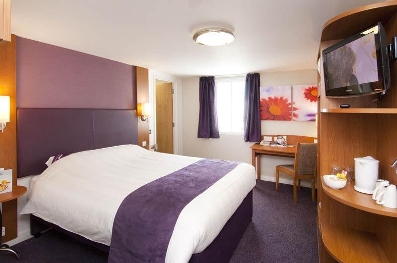 Premier Inn غلينروز المظهر الخارجي الصورة