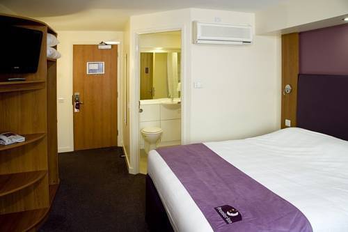 Premier Inn غلينروز الغرفة الصورة